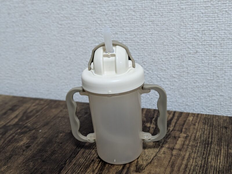 ダイソー300円ストローマグ2